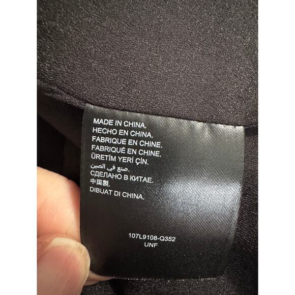 Bebe Watercolor Floral Cropped Open Front Tuxedo Blazer (Size M) - Picture 7 of 7